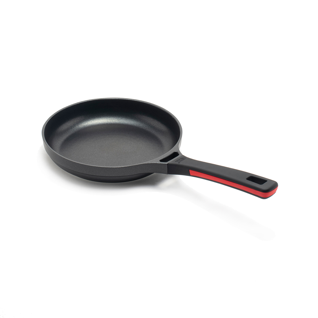 keptuve-gipfel-2524 Gipfel pann ANNELI 20 cm puiduimitatsiooniga käepidemega - Image 1