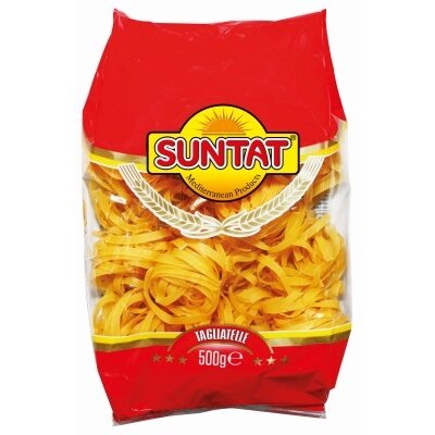 SUNTAT Tagliatelle pasta 500 g pakendis punase ja kollase disainiga.